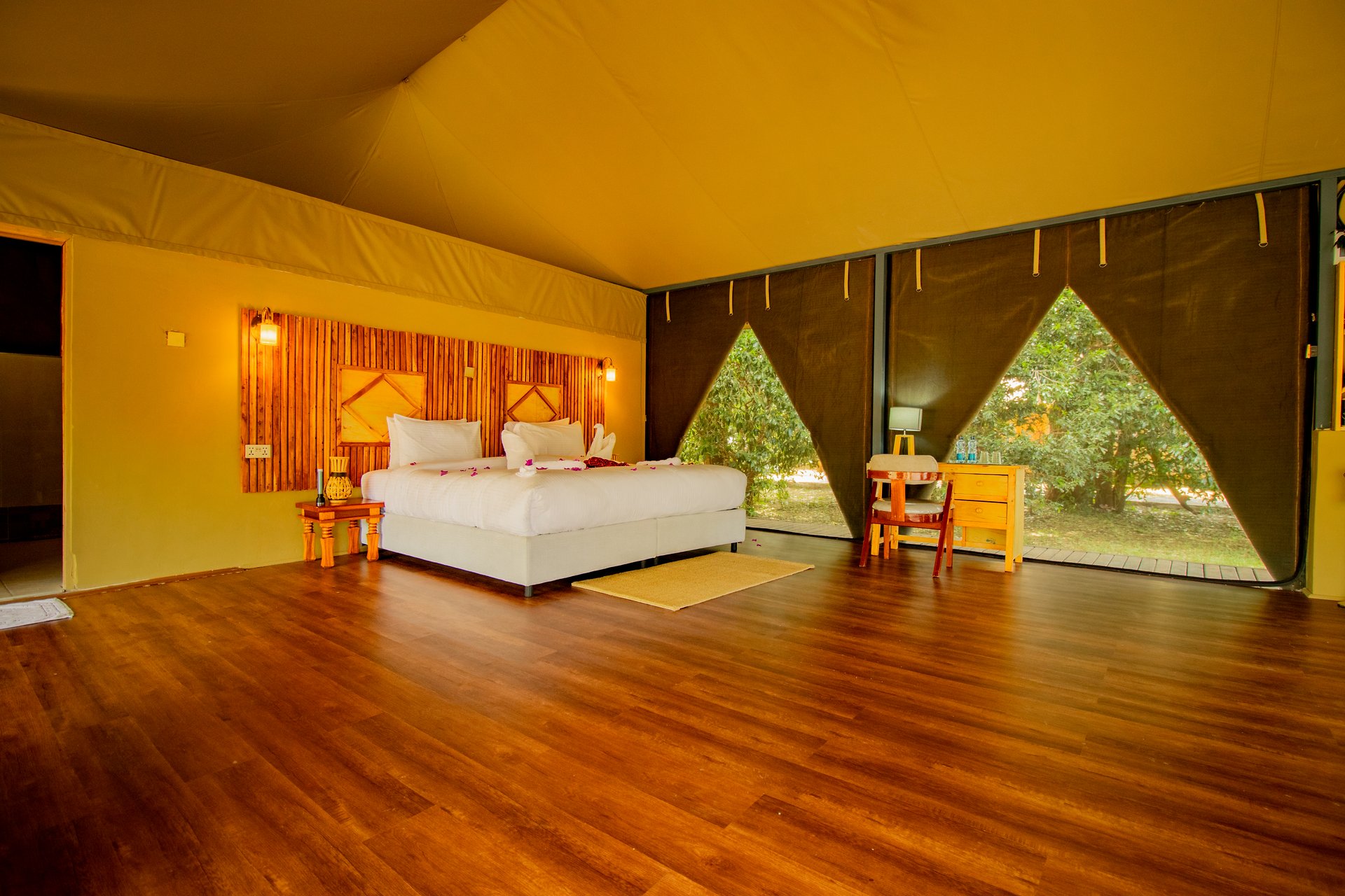 Double Room 1, IMG_2946-HDR.jpg